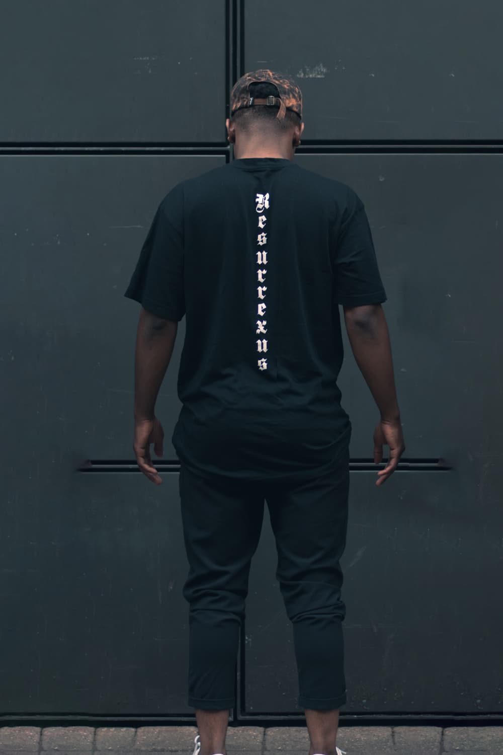 Spine Tee - Black